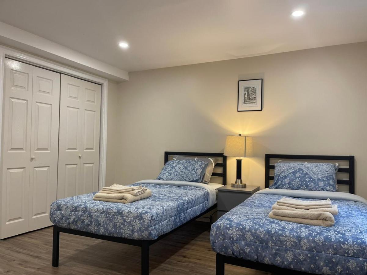 Katie Entire Basement 3 Bedrooms Charlottetown Exterior foto